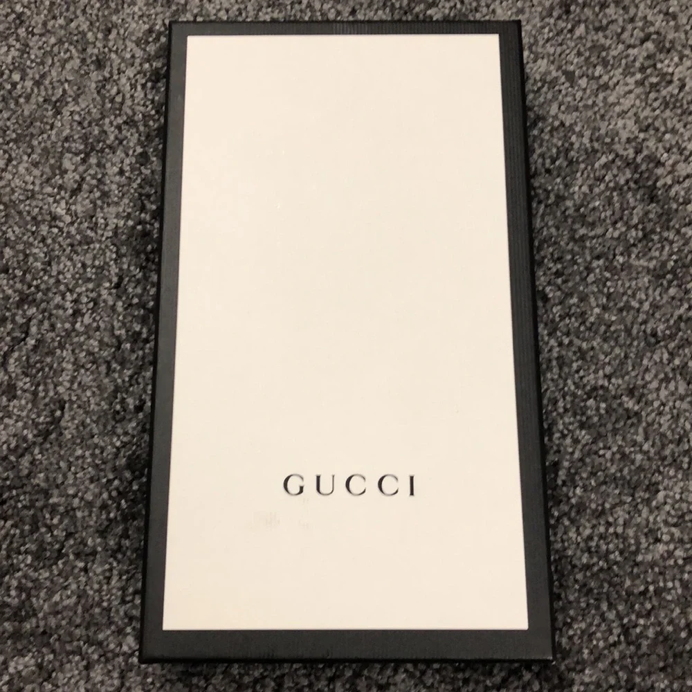 Gucci iPhone 7/8 Bee coated canvas case